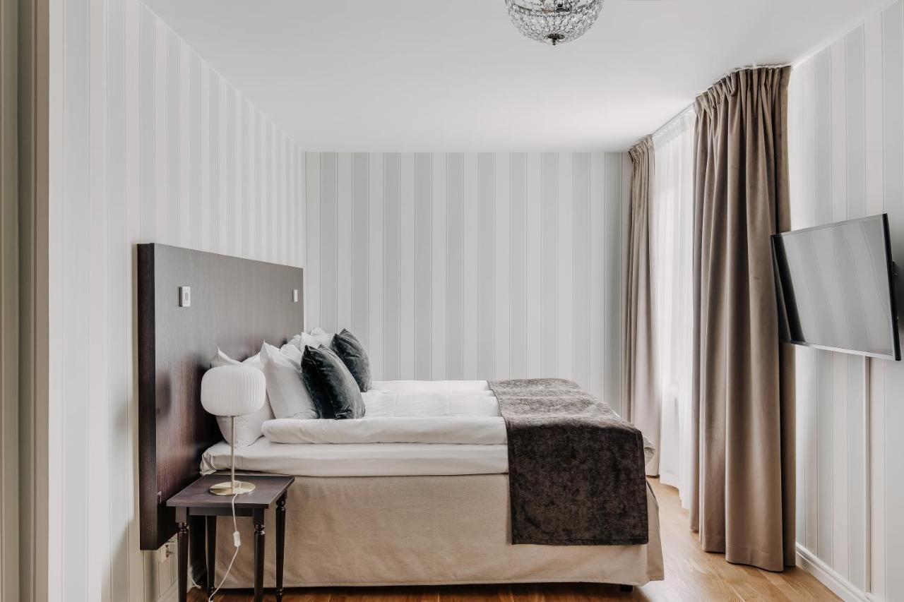 Skara Stadshotell Екстер'єр фото